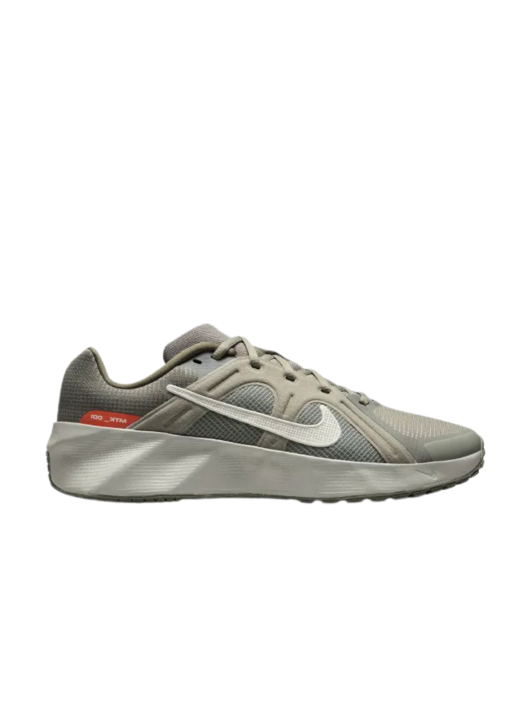 M NIKE METRO TEK