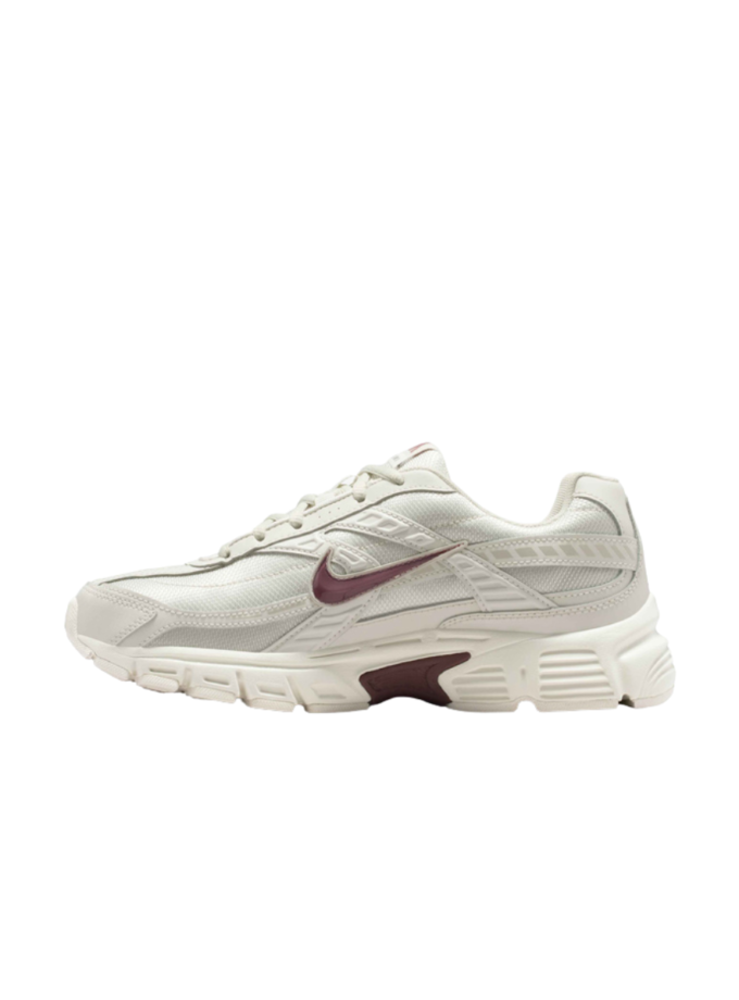 WMNS NIKE INITIATOR