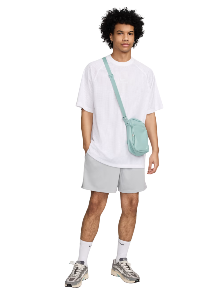Nike Club Men’s Mesh Flow Shorts thumbnail 3